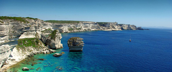 Les falaises de la Baie de Bonifacio