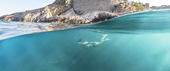 Activité de snorkeling au camping