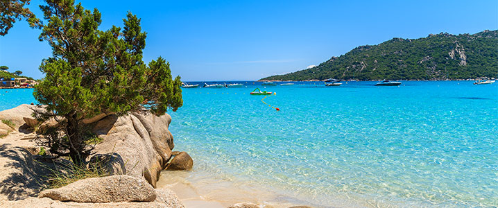 Plage de Santa Giulia en Corse